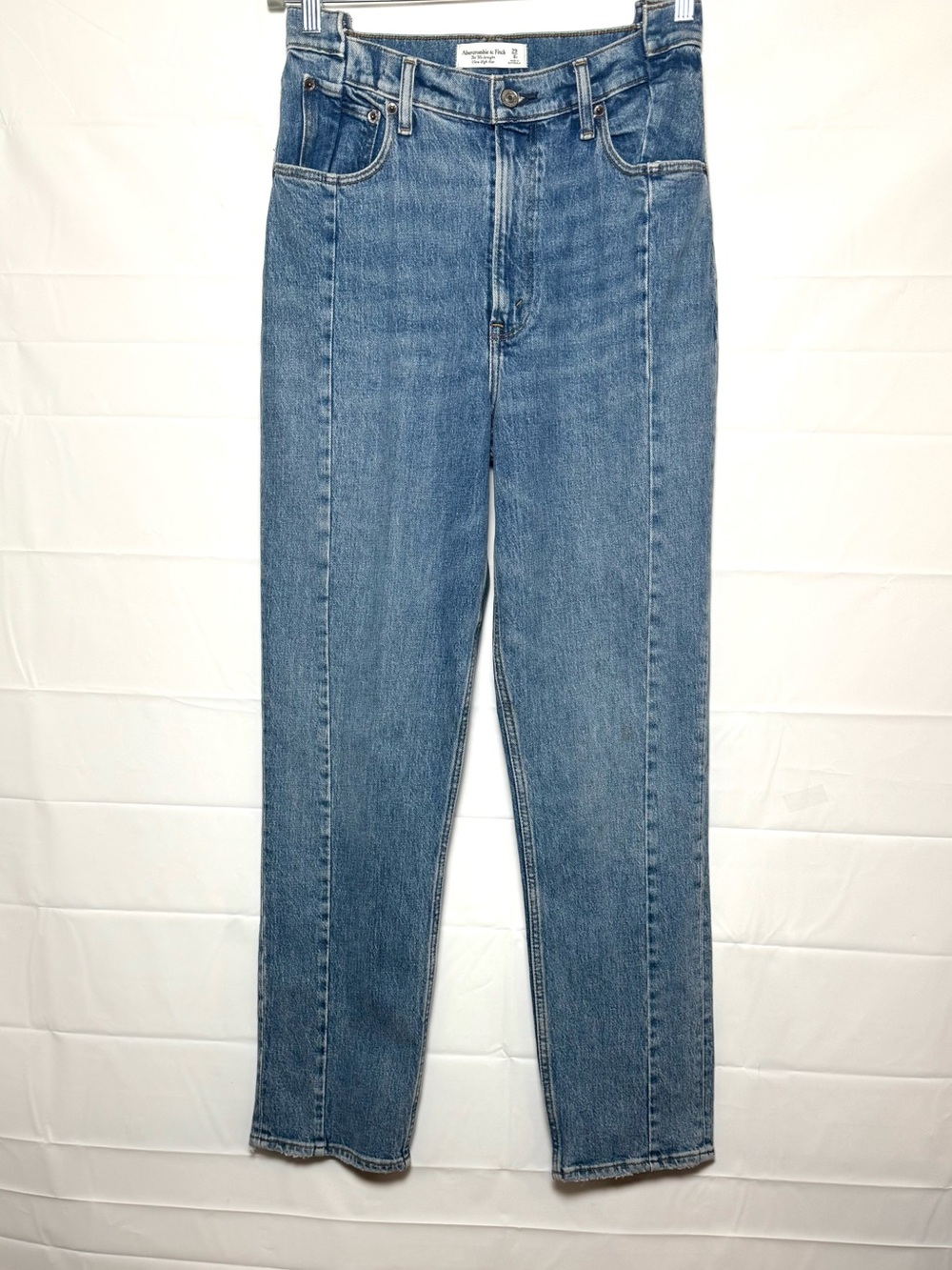 Abercrombie & Fitch Women’s Ultra High Rise Blue 90s Straight Leg Jeans Sz 29/8R